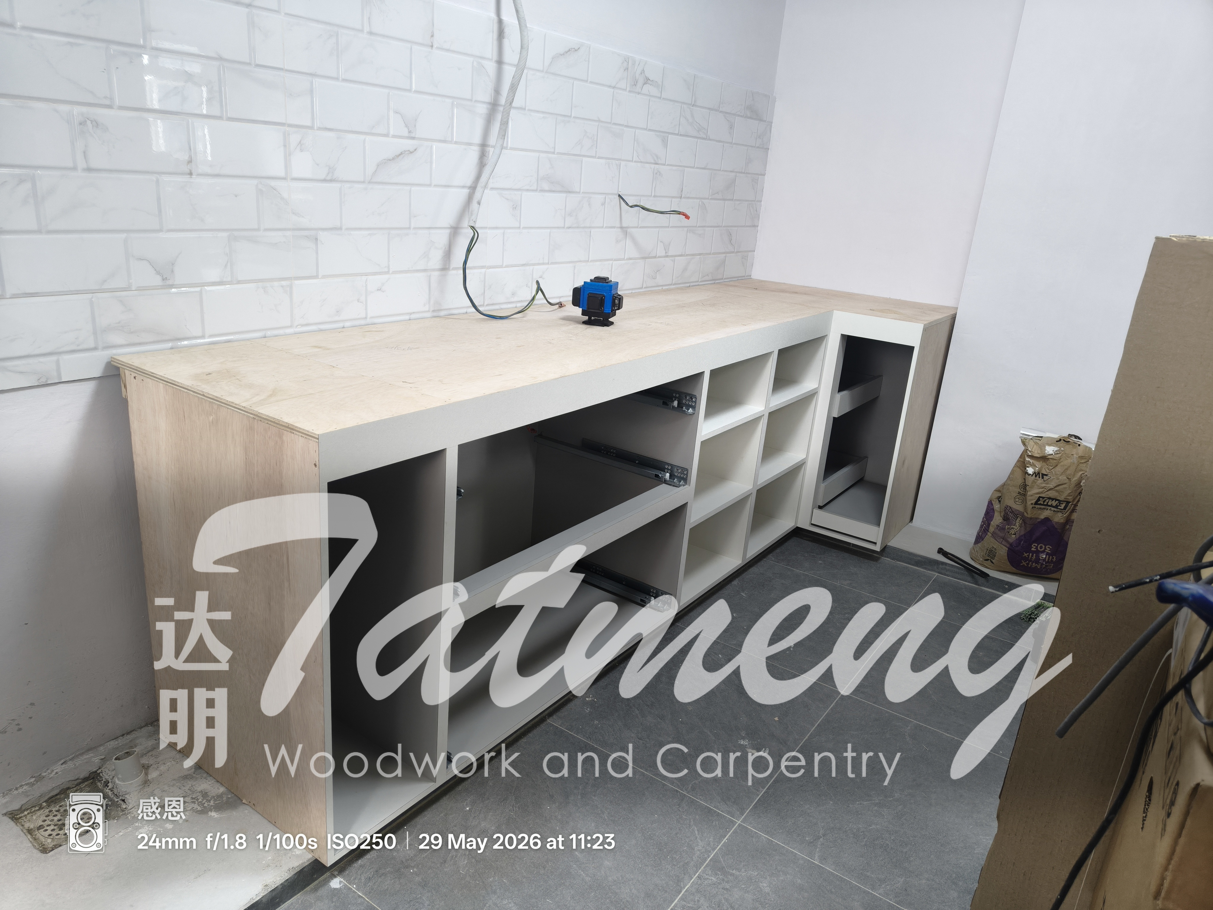 Modern wardrobe design with integrated lighting